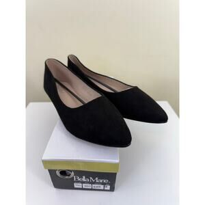 Bella Marie Angie-53 Black Pointed Toe Ballet Flats NIB Size 10